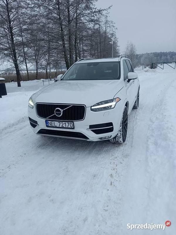 Używany Volvo XC90 Momentum 2016 SUV