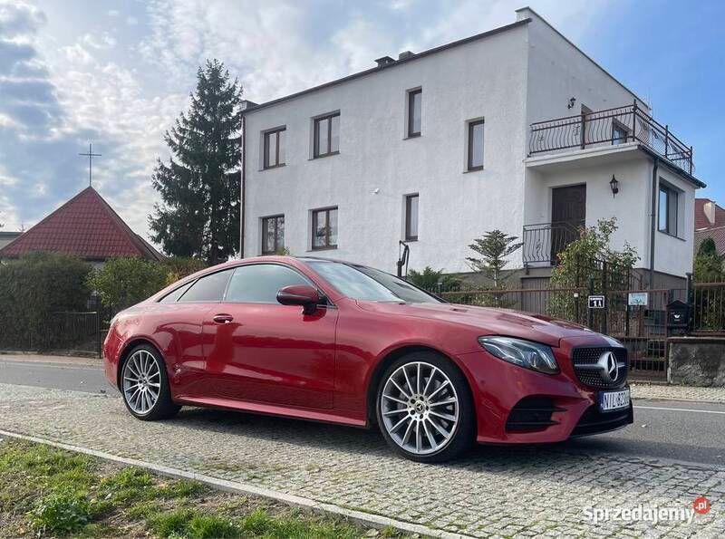 Czerwony Używany 2018 Mercedes E350 AMG Coupe | 169 000 zł - Obraz 1/4