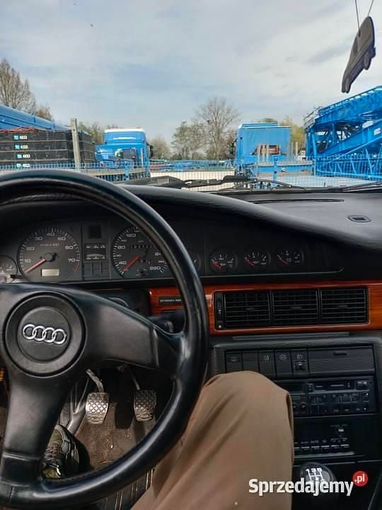 Używany Audi 200 1990 Grafitowy Sedan/Limuzyna