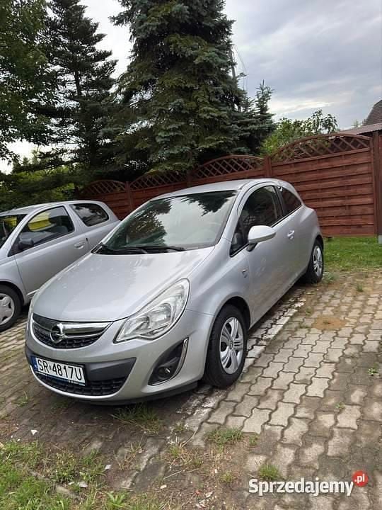 Srebrny Używany 2011 Opel Corsa Hatchback | 11 200 zł (Dobra cena) - Obraz 1/4