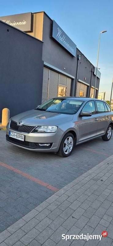 Brązowy Używany 2018 Skoda Rapid Hatchback | 37 500 zł (Dość drogi) - Obraz 1/4
