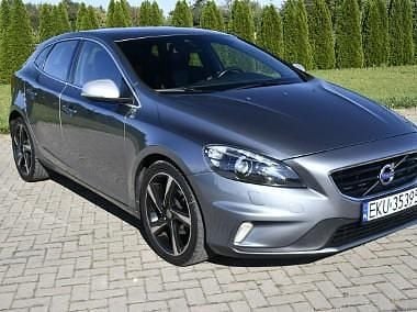 Używany Volvo V40 R-Design 120 KM (88 kW) 2015 Szary Kombi