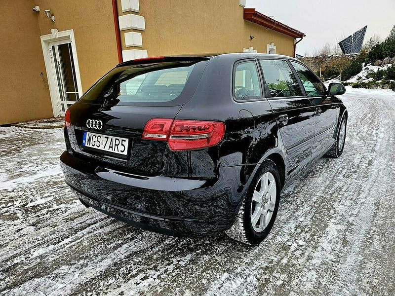Używany Audi A3 2009 Czarny Hatchback
