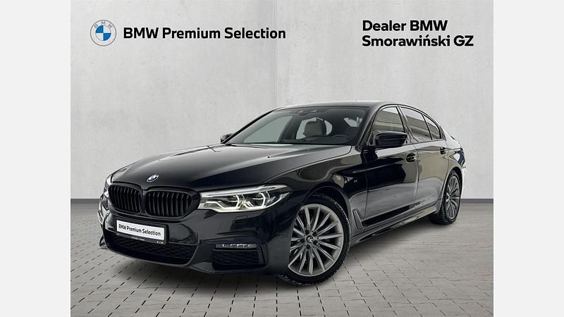 Używany BMW 530 Shadowline 252 KM (185 kW) 2020 Black sapphire metallic metalizowany Sedan/Limuzyna