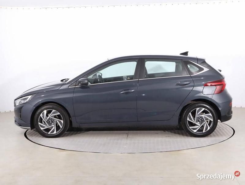 Używany Hyundai i20 2024 Szary Hatchback