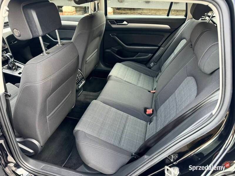 Używany VW Passat Edition 2020 Czarny Kombi