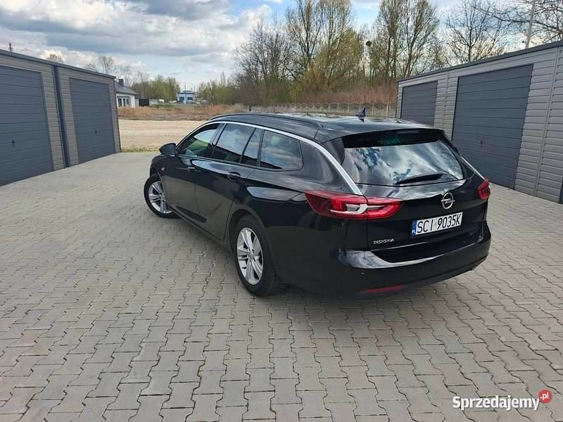 Używany Opel Insignia 136 KM (100 kW) 2019 Czarny Kombi