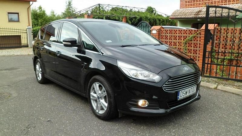Używany Ford S-MAX S 150 KM (110 kW) 2015 Czarny (metalik) Minivan