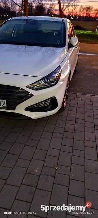 Używany Hyundai i30 2021 Biały Hatchback