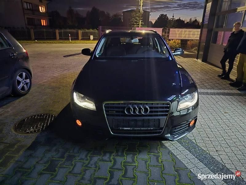 Czarny Używany 2011 Audi A4 Kombi | 33 900 zł (Uczciwa cena) - Obraz 1/4