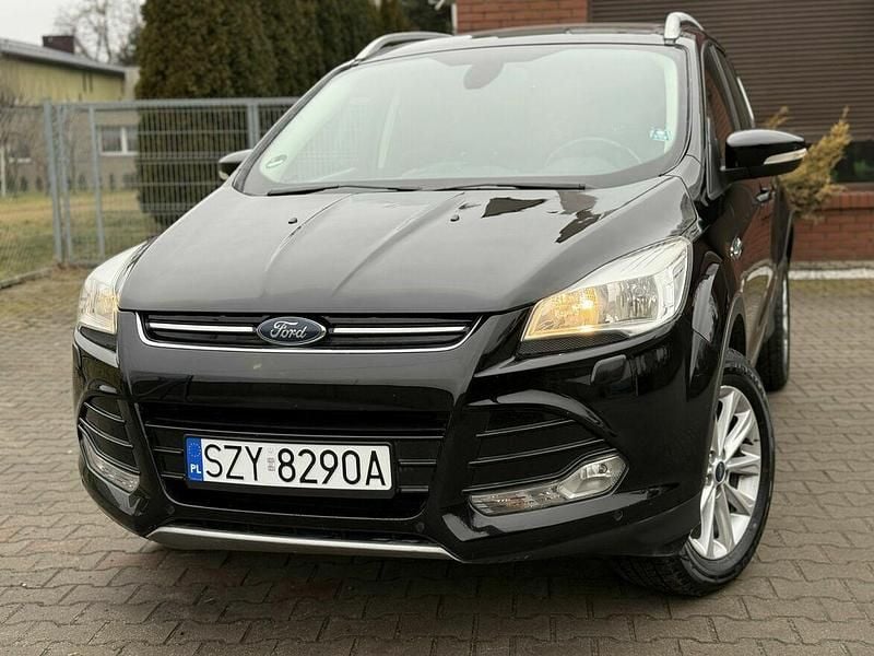 Używany Ford Kuga Titanium 2015 Czarny SUV