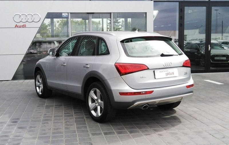 Sprzedany Audi Q5 2dm 190KM 2016r. 136 ., używany 2016, km