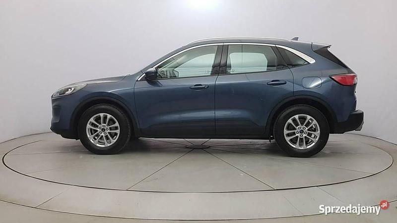 Używany Ford Kuga Titanium 150 KM (110 kW) 2023 Niebieski SUV