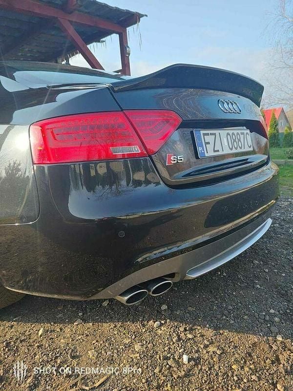Używany Audi S5 2007 Czarny Coupe