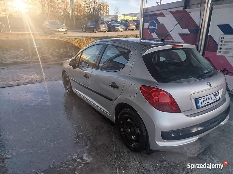 Używany Peugeot 207 2007 Srebrny Hatchback