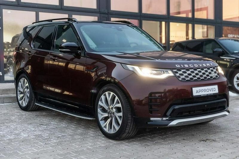 Używany Land Rover Discovery 5 350 KM (257 kW) 2025 Czerwony SUV