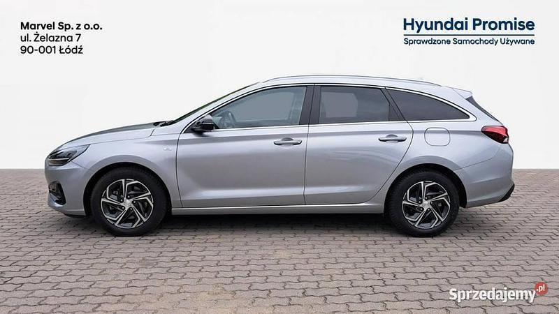 Srebrny (metalik) Używany 2023 Hyundai i30 Hatchback | 85 700 zł (Dość drogi) - Obraz 1/4
