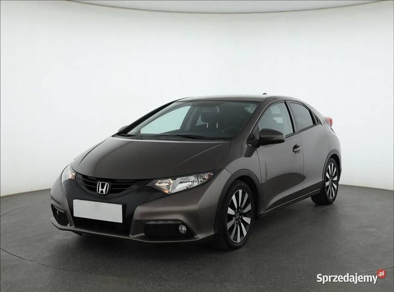 Używany Honda Civic 2014 Brązowy Hatchback