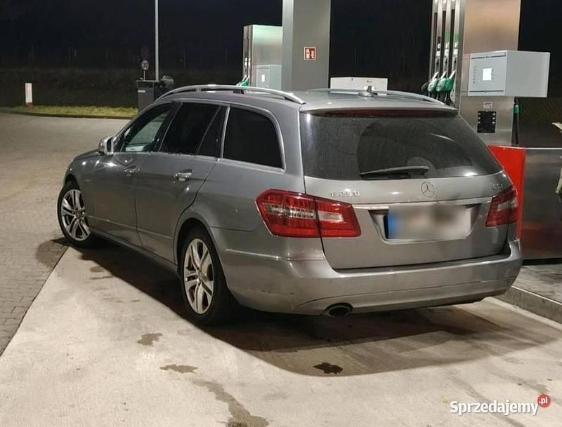 Używany Mercedes E250 Avantgarde 2012