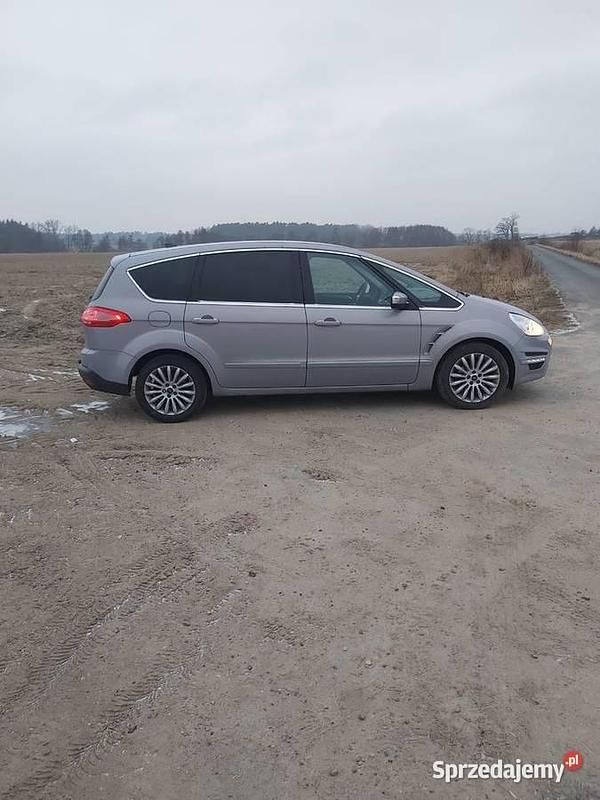 Używany Ford S-MAX Titanium 136 KM (100 kW) 2011 Beżowy Minivan