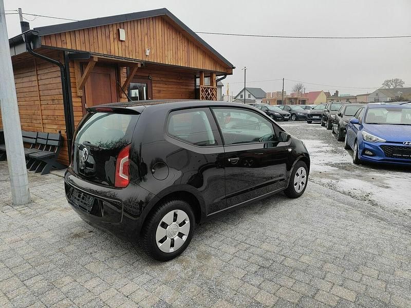 Używany VW up! 60 KM (44 kW) 2014 Czarny (metalik) Hatchback