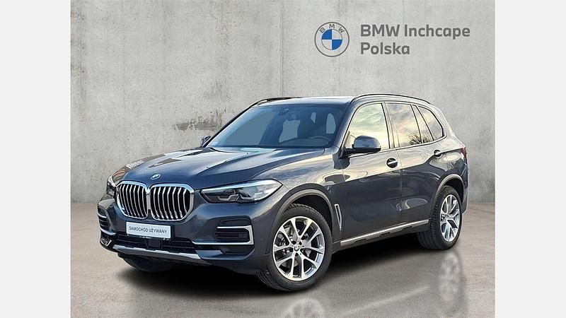 Szary arktyczny z brylantowym połyskiem metalizowany Używany 2022 BMW X5 Comfort Edition SUV | 199 900 zł (Super Cena) - Obraz 1/3