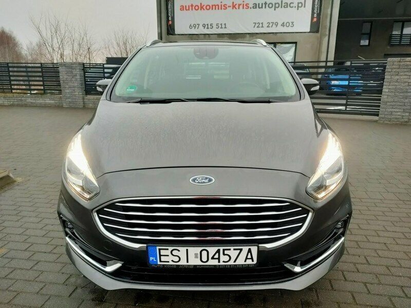 Używany Ford S-MAX S 150 KM (110 kW) 2021 Szary (metalik) Minivan