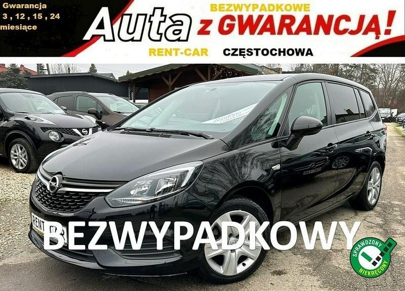 Używany Opel Zafira 120 KM (88 kW) 2017 Czarny Minivan
