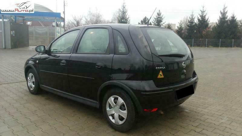 Używany Opel Corsa 80 KM (58 kW) 2005 Czarny (metalik) Hatchback