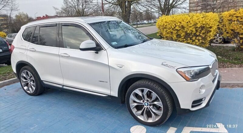 Biały Używany 2016 BMW X3 Sport Line SUV | 69 000 zł (Super Cena) - Obraz 1/4
