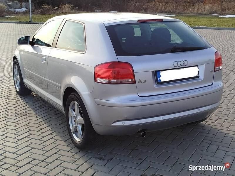 Używany Audi A3 2005 Srebrny Hatchback