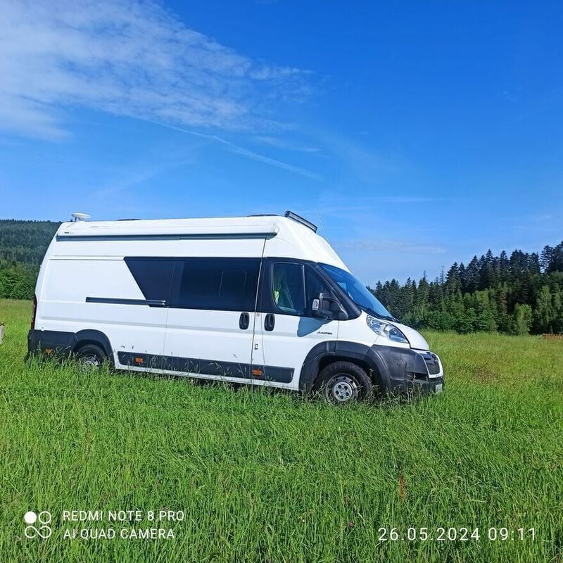 Biały Używany 2008 Citroën Jumper Minivan | 98 000 zł - Obraz 1/4