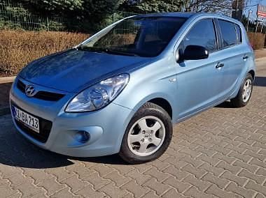 Używany Hyundai i20 78 KM (57 kW) 2010 Inny kolor Hatchback