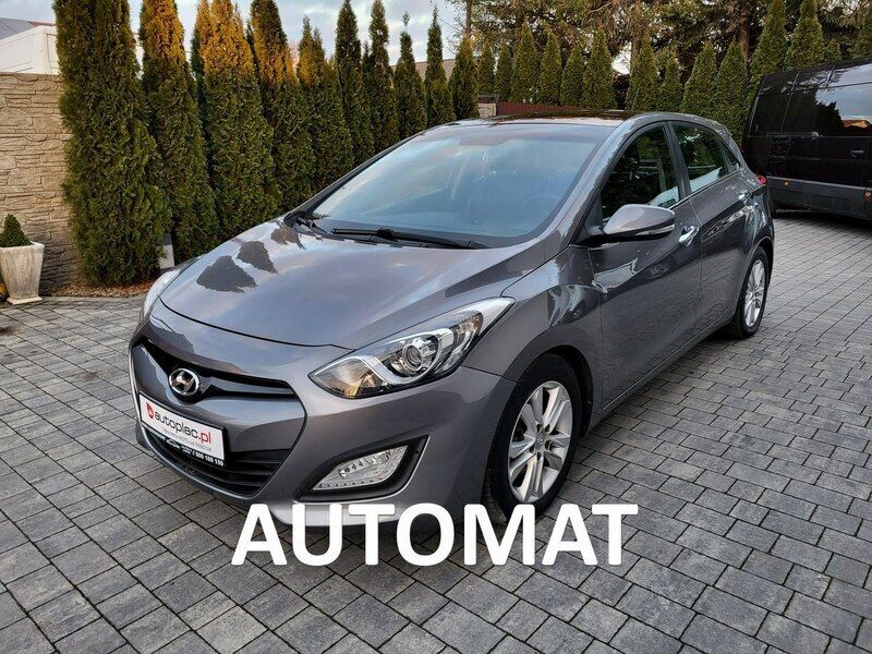 Szary (metalik, perła) Używany 2012 Hyundai i30 Hatchback | 33 500 zł (Uczciwa cena) - Obraz 1/4