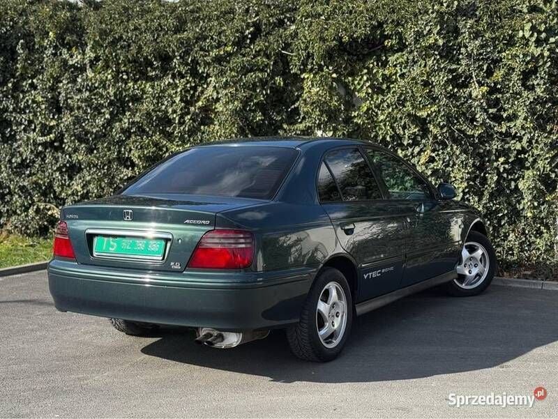 Zielony Używany 2002 Honda Accord Sedan/Limuzyna | 4990 zł - Obraz 1/2