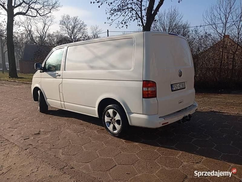Używany VW T5 2007 Van