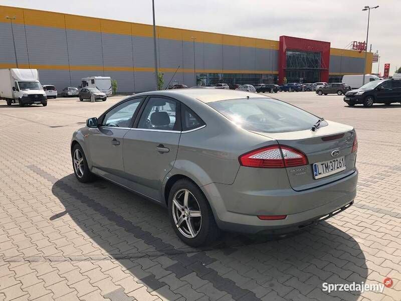 Używany Ford Mondeo 125 KM (91 kW) 2007 Srebrny Hatchback