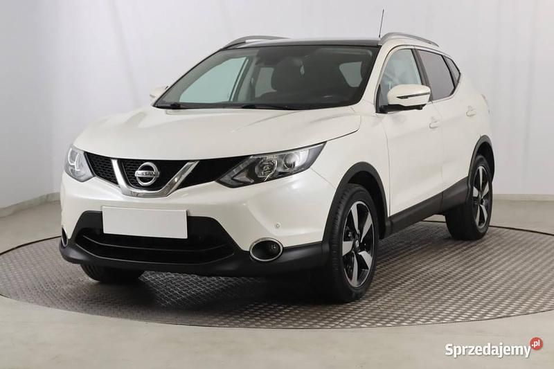Używany Nissan Qashqai 2017 Biały SUV