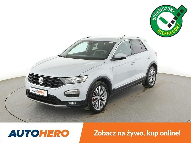 Biały Używany 2017 VW T-Roc SUV | 75 700 zł (Uczciwa cena) - Obraz 1/3