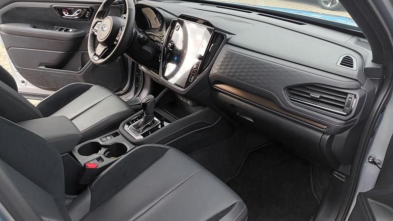 Używany Subaru Forester Platinum 2024 Subaru SUV