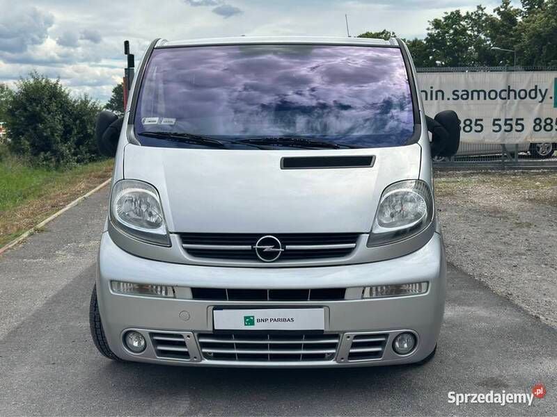 Szary Używany 2005 Opel Vivaro Van | 39 999 zł - Obraz 1/4