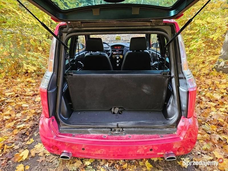 Używany Microcar M.Go 20 KM (14 kW) 2013 Czerwony Hatchback