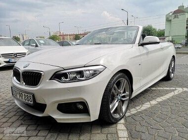 Biały Używany 2018 BMW 220 M Sport Kabriolet | 119 900 zł - Obraz 1/4