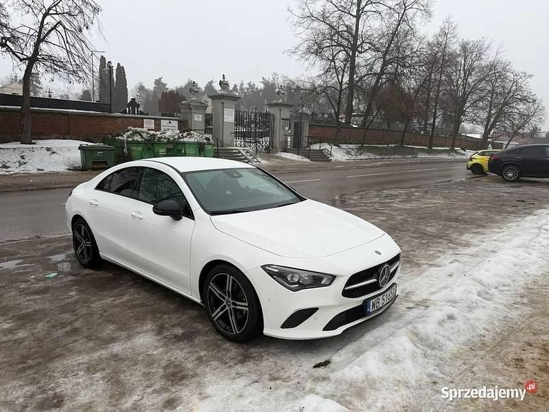 Używany Mercedes CLA200 163 KM (119 kW) 2022