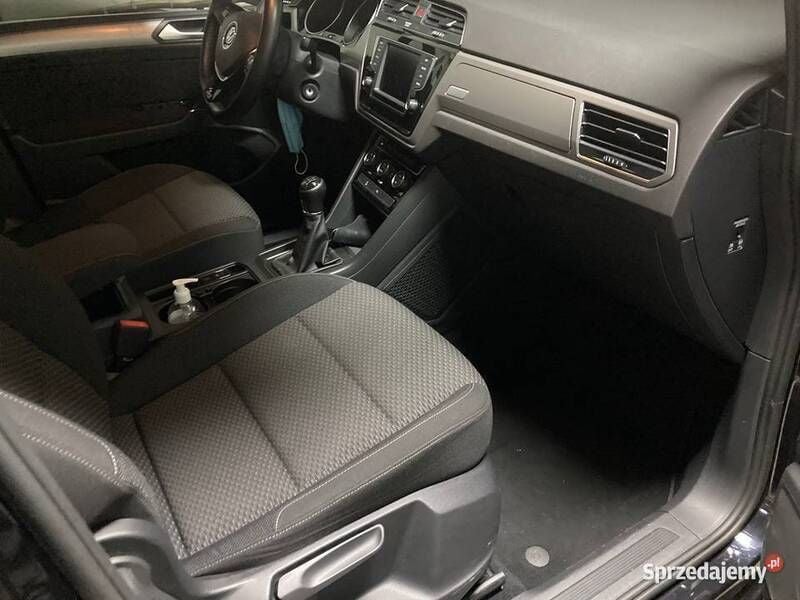 Używany VW Touran 2018 Minivan