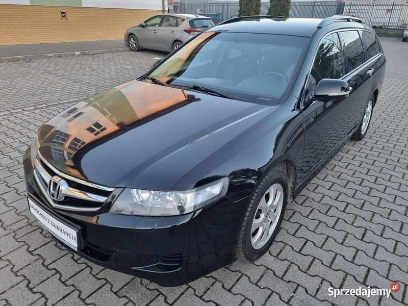 Używany Honda Accord 155 KM (114 kW) 2006 Czarny Sedan/Limuzyna
