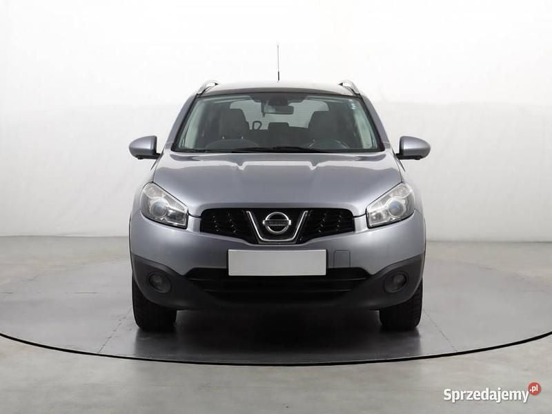 Szary Używany 2012 Nissan Qashqai +2 SUV | 35 499 zł (Uczciwa cena) - Obraz 1/4