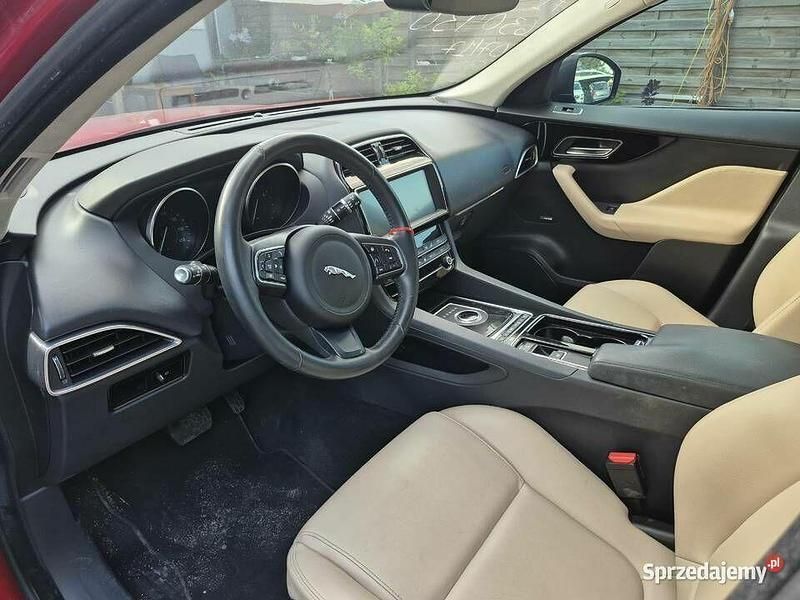 Używany Jaguar F-Pace 2020 Czerwony SUV