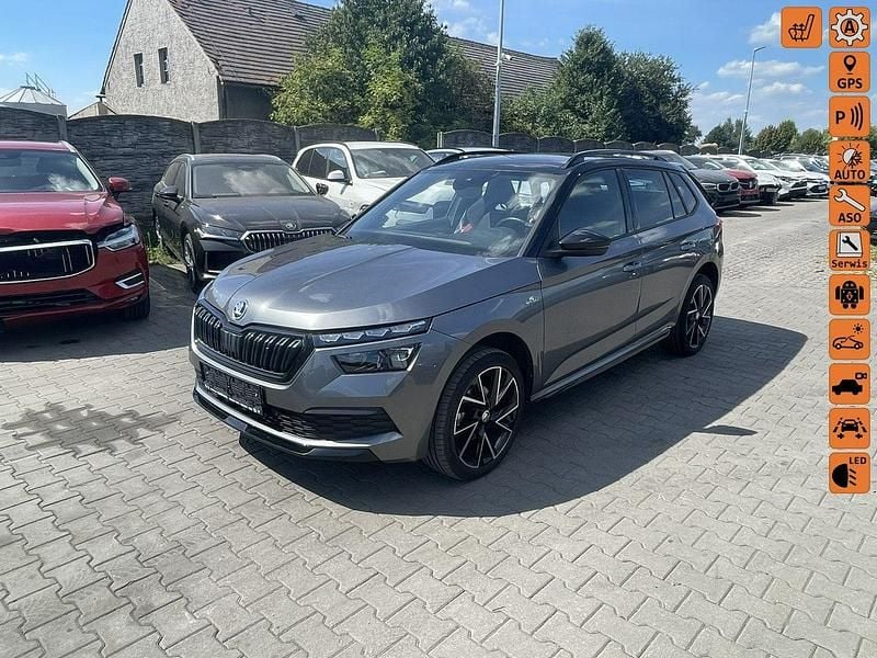 Grafitowy (metalik) Używany 2023 Skoda Kamiq Monte Carlo SUV | 52 900 zł - Obraz 1/4