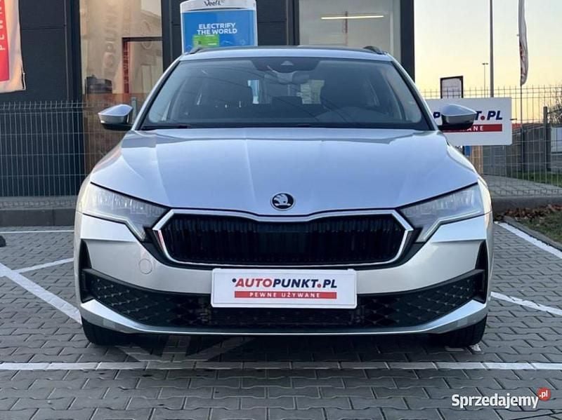 Używany 2024 Skoda Octavia | 99 900 zł (Dość drogi) - Obraz 1/4